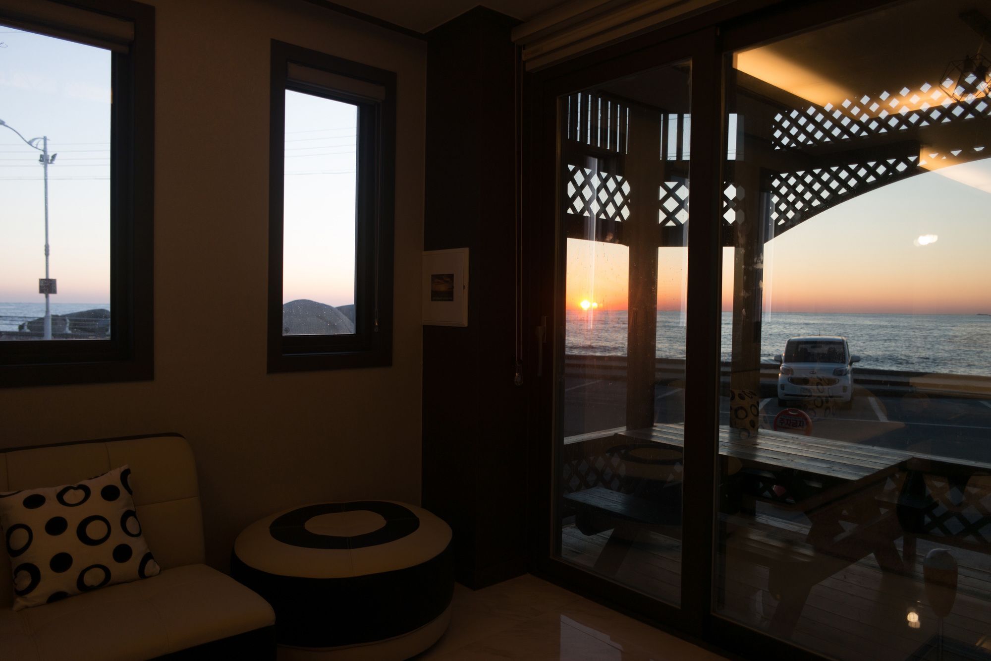 Gangneung White Beach Pension Dış mekan fotoğraf